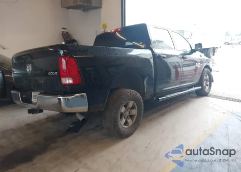 2020 Ram 1500 Classic Tradesman 4X4 5'7 Box из США, поврежденный, VIN 3C6RR7KG8LG132415